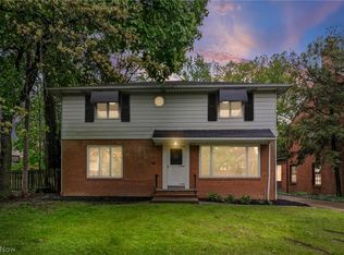 2375 Glendon Rd, University Heights, OH 44118