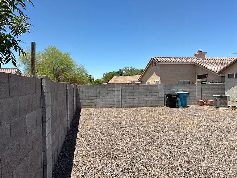 10523 W Windsor Blvd — Photo 37