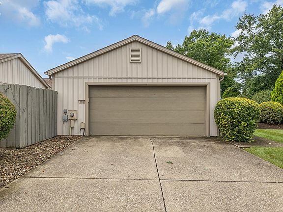 2nd image of 4812 Spruce Pine Way