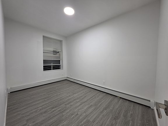4th image of 1823 70th St #2R