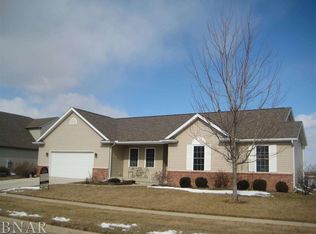 2186 Heather Ridge Dr, Normal, IL 61761