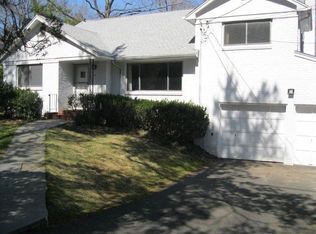 69 Tompkins Ave, Hastings On Hudson, NY 10706