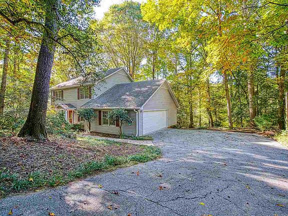 2nd image of 109 Cumberland Dr