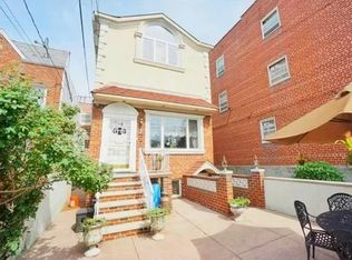 48 28th Ave, Brooklyn, NY