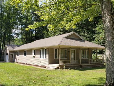 415 Erie St, Houghton lake, MI, 48629