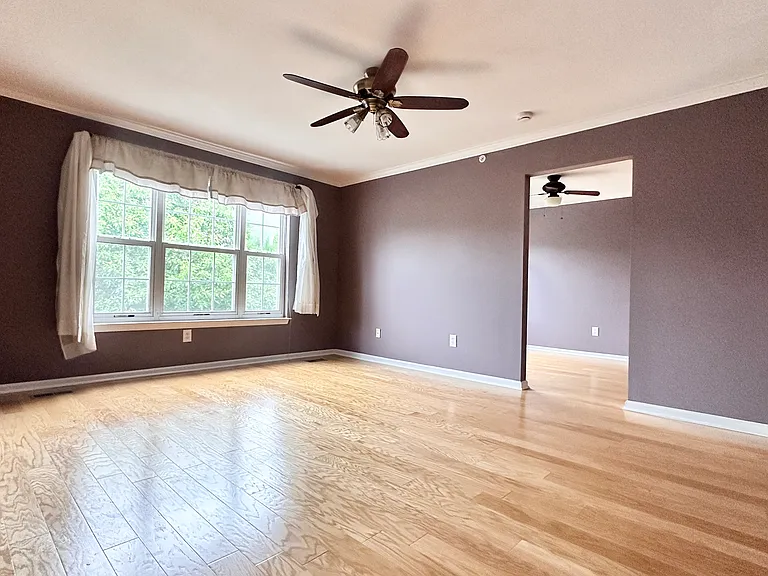 2607 Virginia Ln — Photo 10