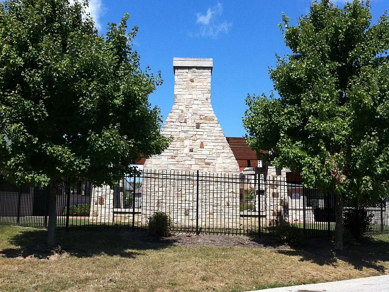 2728 E Creeks Edge Dr — Photo 17
