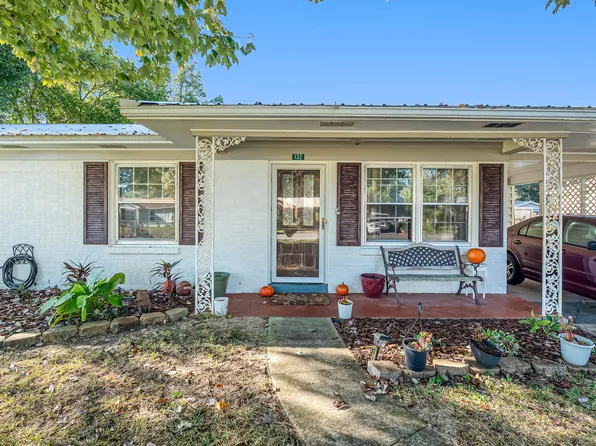 132 Loizos Dr, Fort Walton Beach, FL 32548