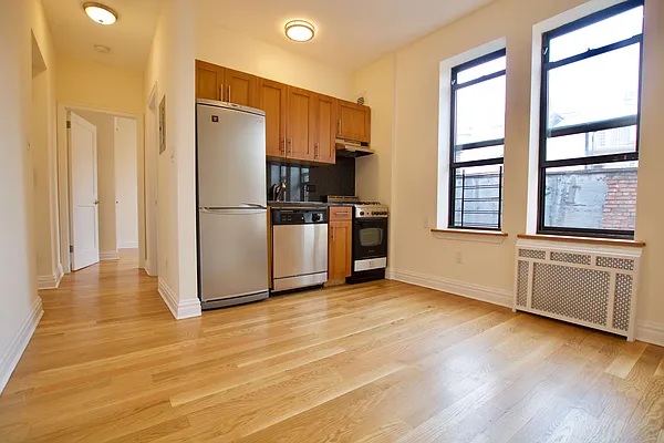 Rented by Elf Enterprises Inc | media 1