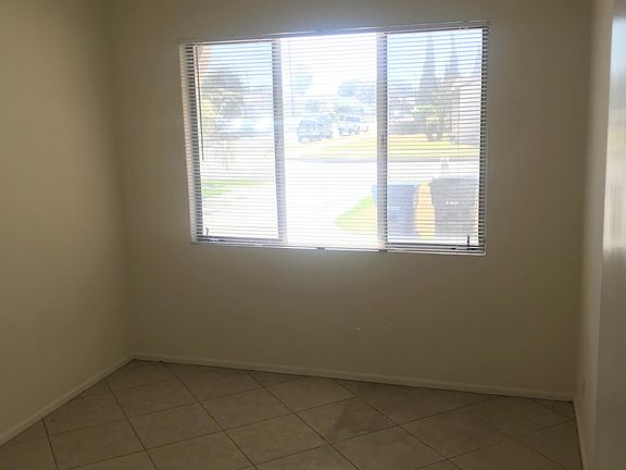 5th image of 20872 Horst Ave