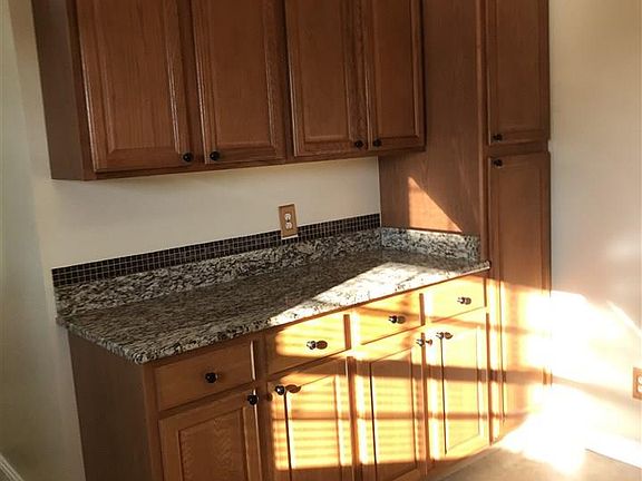4th image of 3143 Blueberry Dr