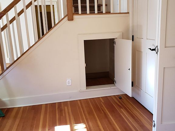 Harry Potter storage area under stairs.