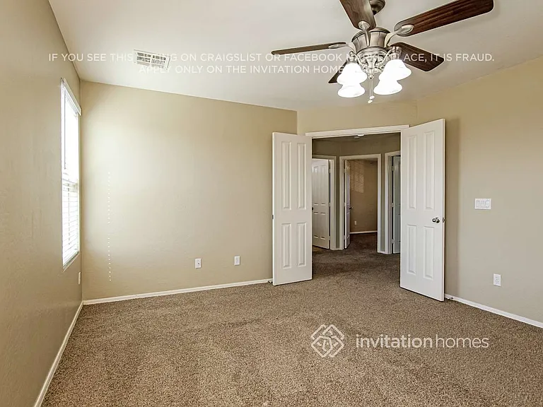 6707 W Desert Ln — Photo 8