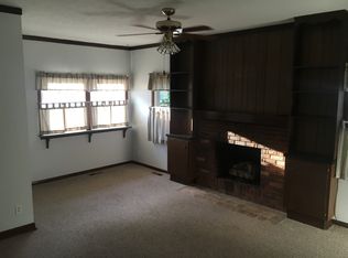 24018 Knickerbocker Rd, Bay Village, OH 44140