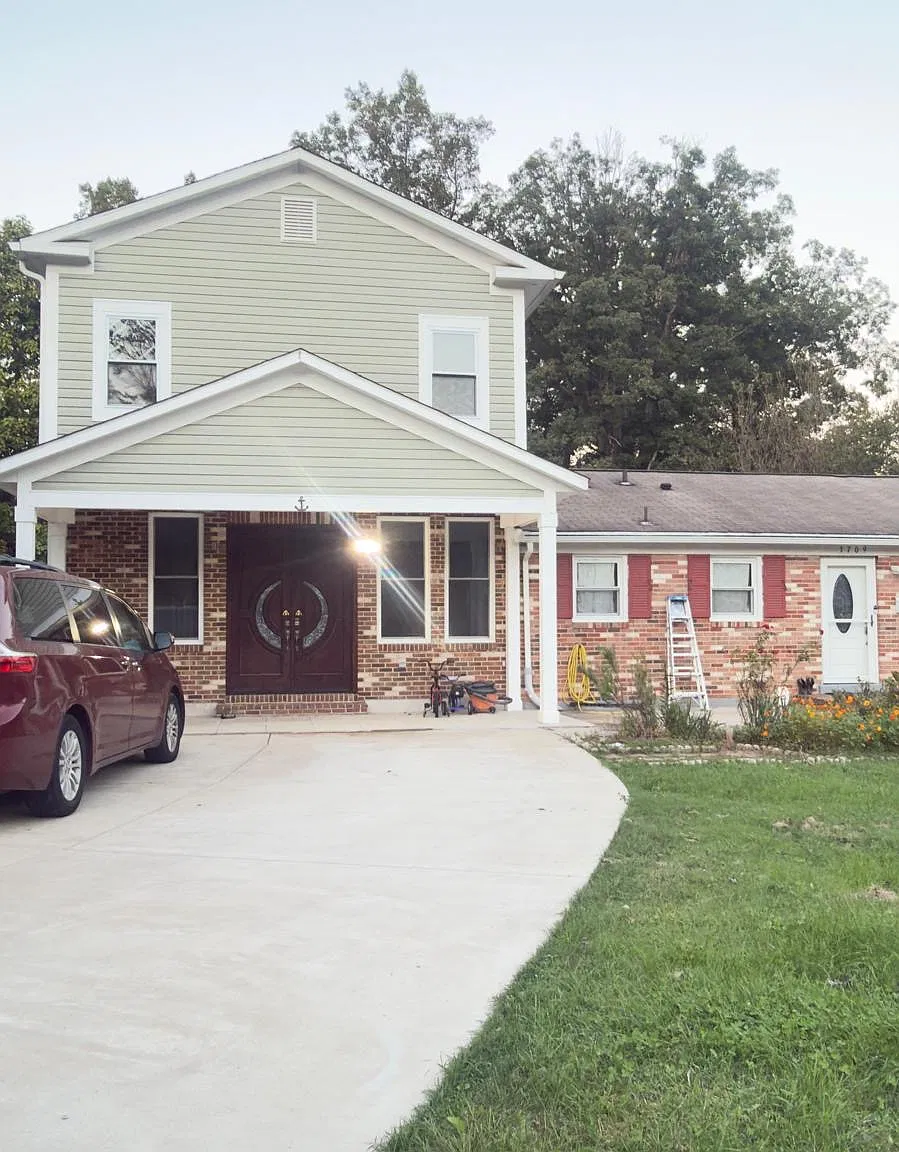 3709 Forestdale Ave — Photo 3