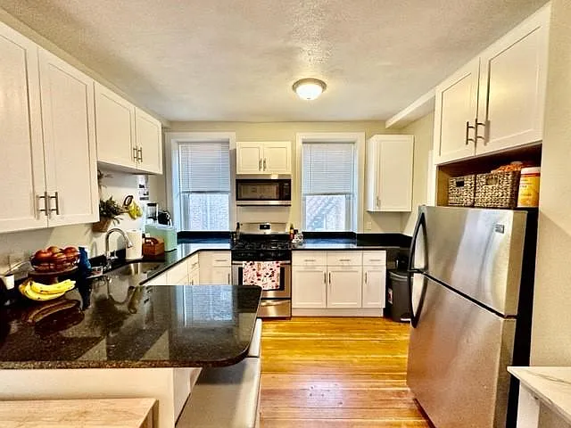 20 Moon St #4 — Photo 10