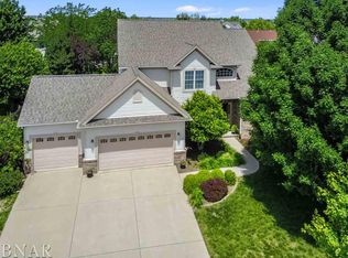 3620 Baldocchi Dr, Bloomington, IL 61704