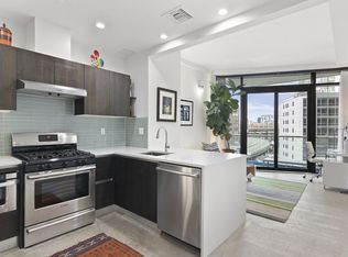 4277 Hunter St #4A, Long Island City, NY 11101
