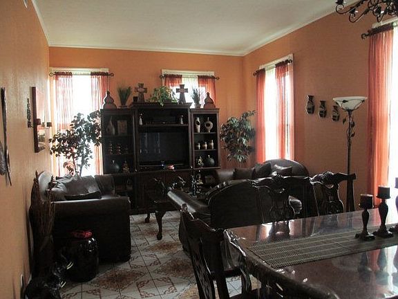 3rd image of 1326 15th St