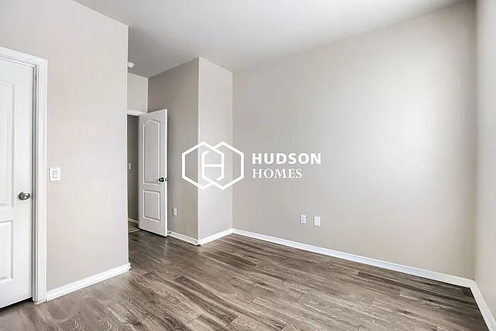 931 S 241st Ave — Photo 18