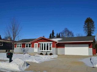 2508 36th St, Two Rivers, WI 54241