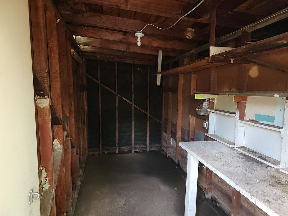 2nd image of 1167 Orange Avenue Storage #1
