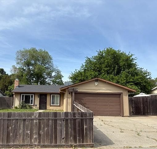 1st image of 6815 Duckling Way