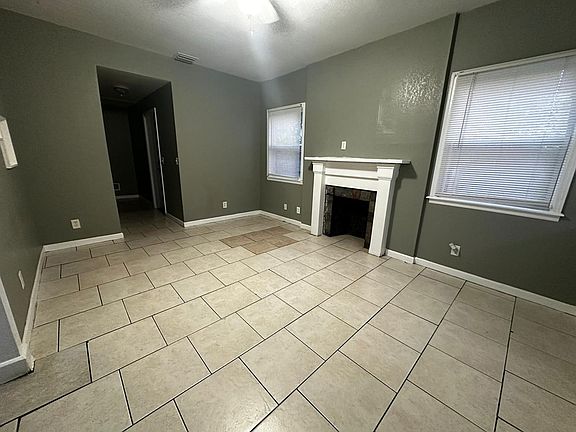 5th image of 1404 14th Ave S