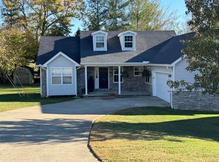 1111 Queensway Dr, Lawrenceburg, KY 40342