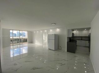 6039 Collins Ave APT 1033, Miami Beach, FL 33140