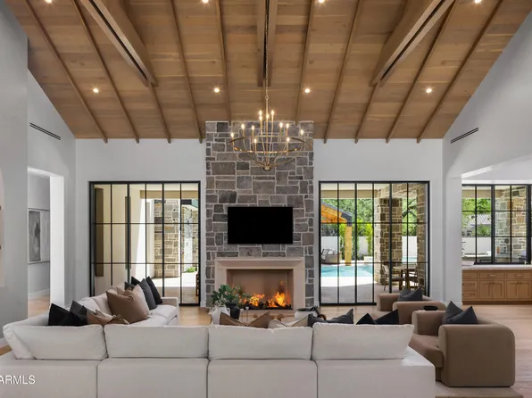 7825 N INVERGORDON Place, Paradise Valley, AZ 85253