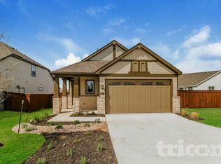 617 Raglands Rd, Leander, TX 78641