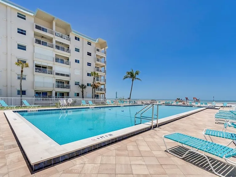 7400 Estero Blvd #100 — Photo 2