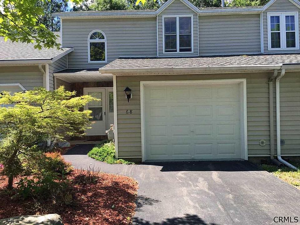 1st image of 68 Woodside Dr