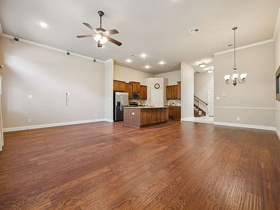 5th image of 2944 Sicily Way #1202