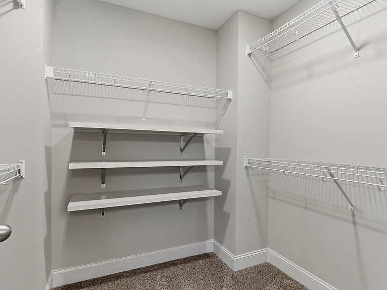 801 Marksman Ct — Photo 10