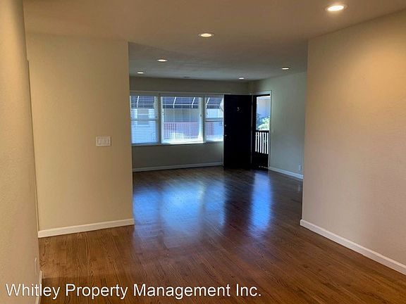 4th image of 240 Ravenswood Ave APT 3