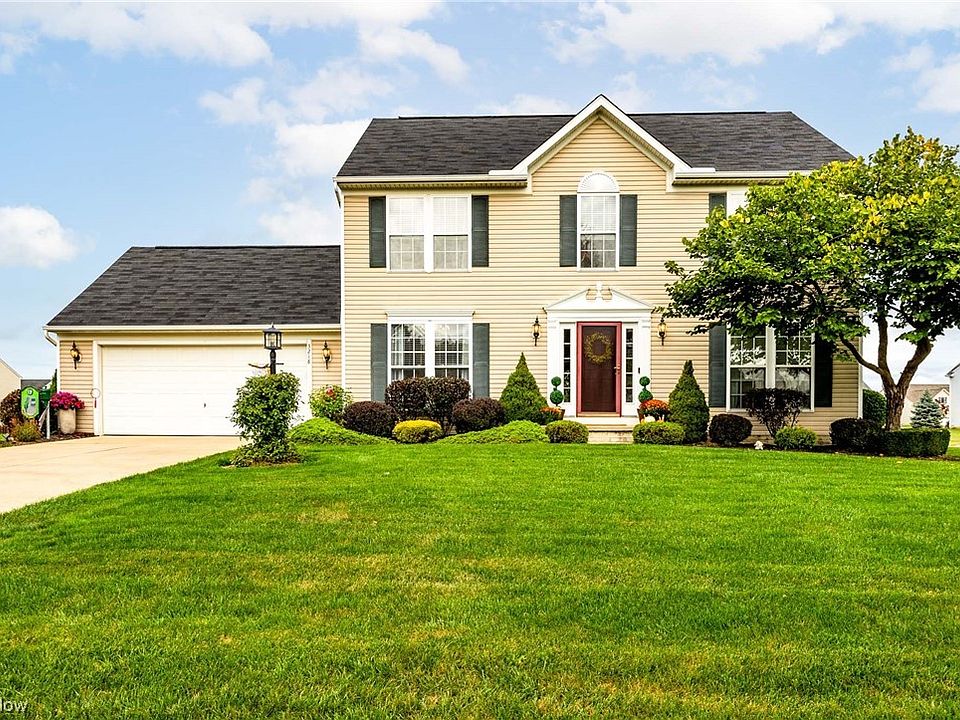 1st image of 3218 Stillwater Dr