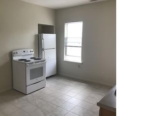 11 Hitchcock Rd APT 3, Worcester, MA 01603