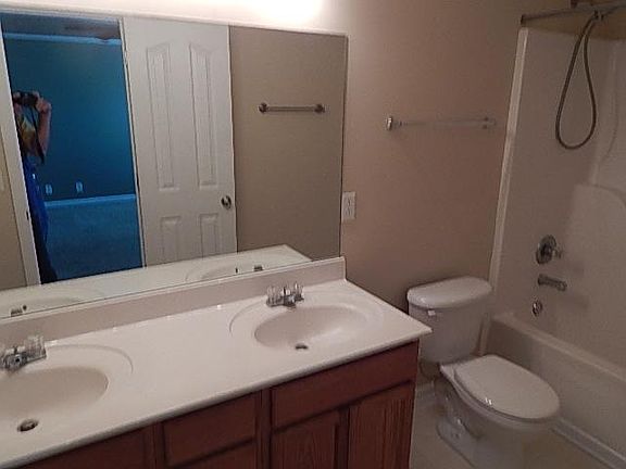 5th image of 1534 Saint Andrews Dr