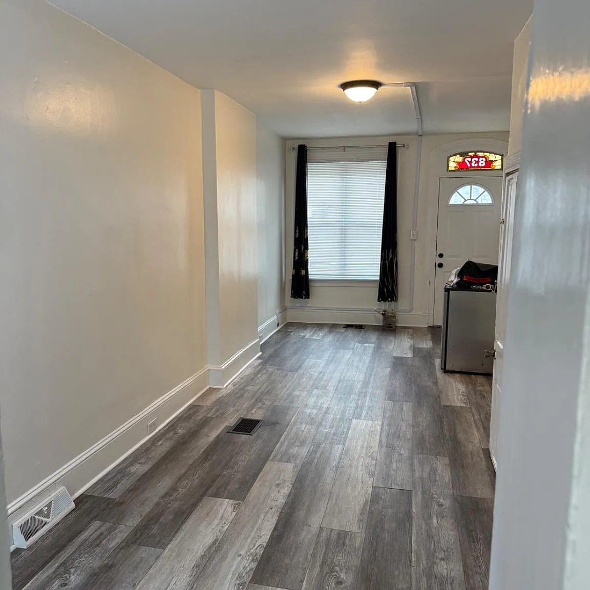 2 bed, 1.0 bath, 750 sqft, $1,250 — Photo 2