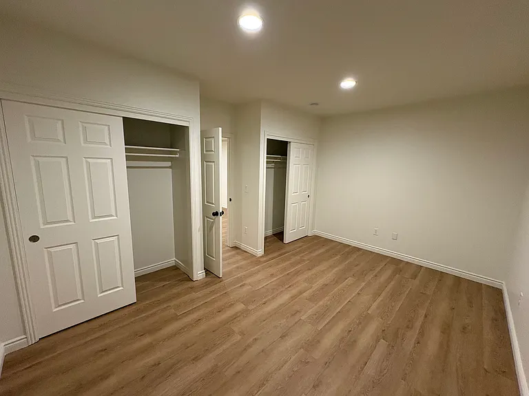 5695 W Shady Pine Ln #B — Photo 12