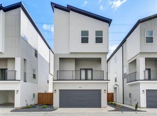 1102 Paul Quinn St #B, Houston, TX 77091