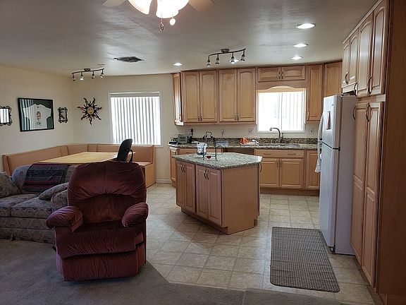 5th image of 7819 S Oriole Dr