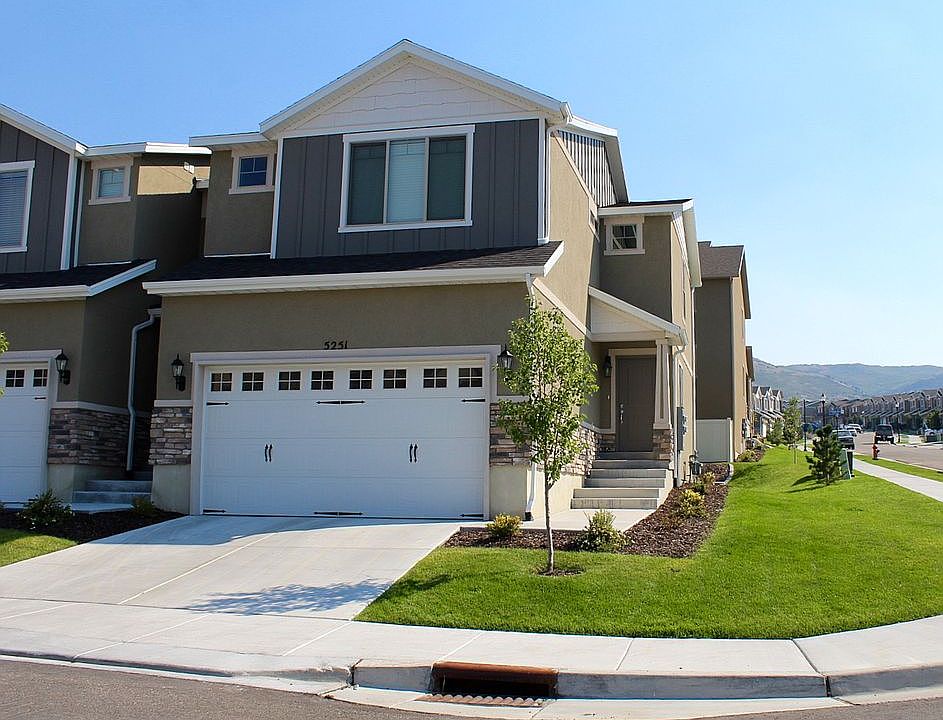 1st image of 5251 W Courtly Ln