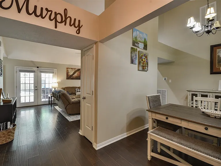 3218 Lake Stream Dr — Photo 8
