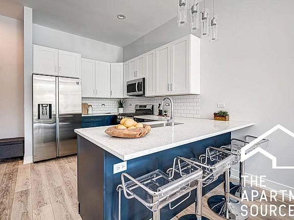 2nd image of 2404 W Carmen Ave #408