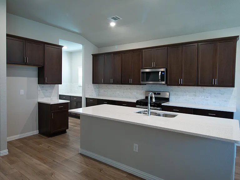 1103 Sweetleaf St — Photo 13