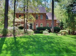 1607 Skye Dr, Chapel Hill, NC 27516