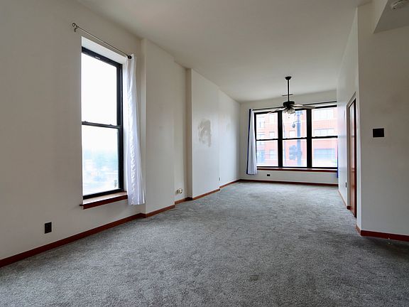5th image of 939 S Western Ave #2